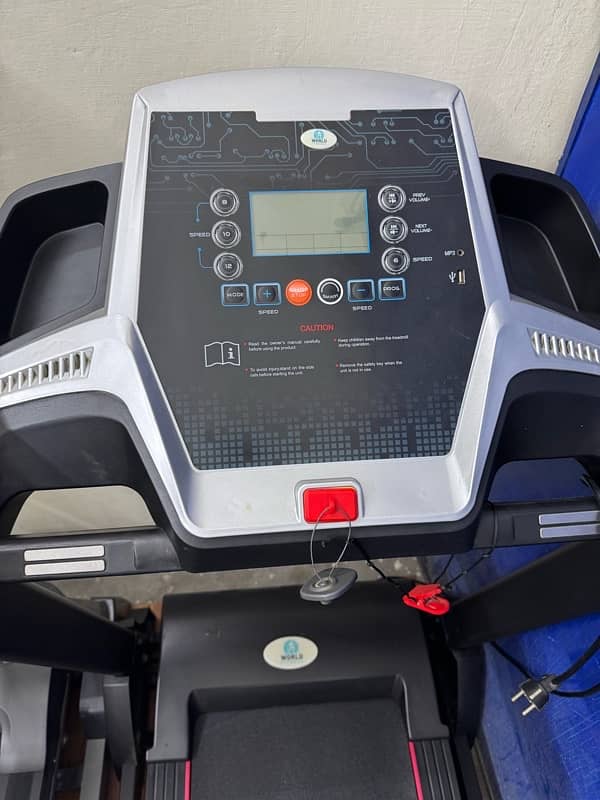 Running Treadmils Cycles Ellipticals Electric Machines | Butt Fitness 14