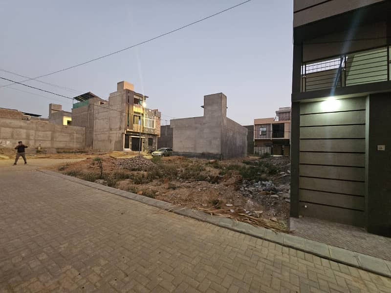 120 SQ-YARDS LEASED PLOT NORTH TOWN RESIDENCY PHASE 1 2