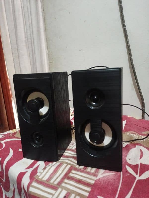 Speakers Whatsapp{03192257221} 3