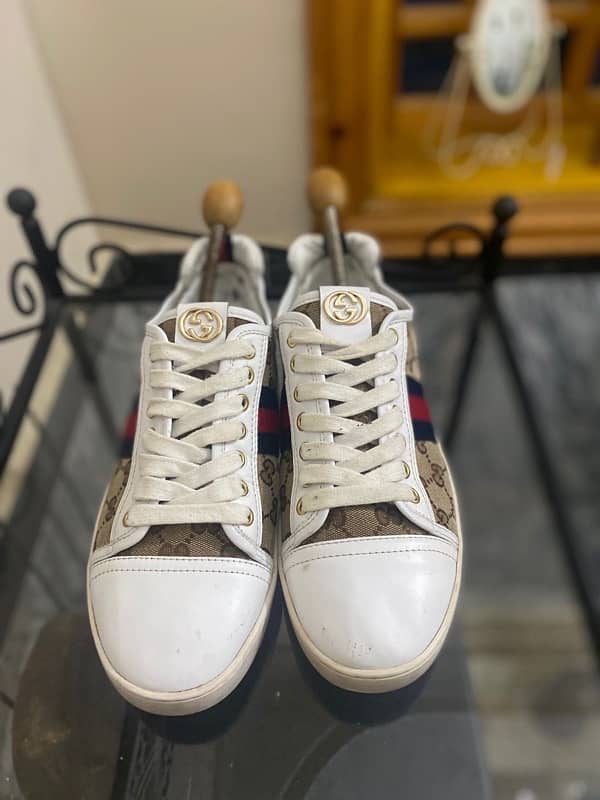 Gucci Authentic Sneakers Coded 1