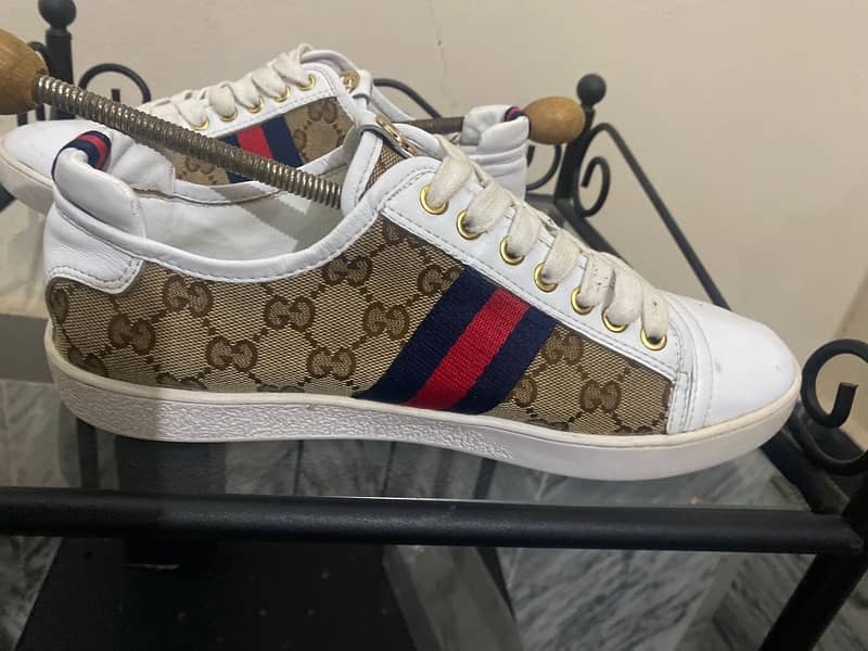 Gucci Authentic Sneakers Coded 3