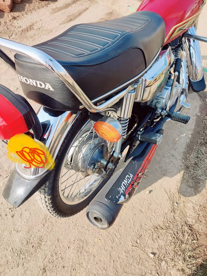 Honda 125 self start 8