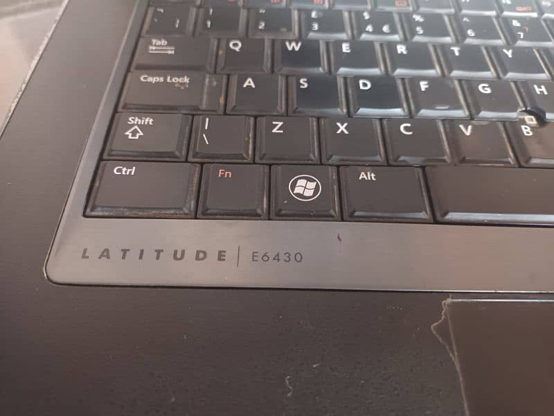 latitude E 6430 3