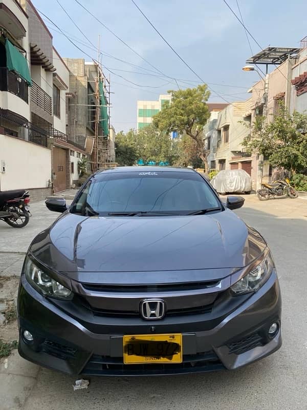 Honda Civic Oriel 2017 0