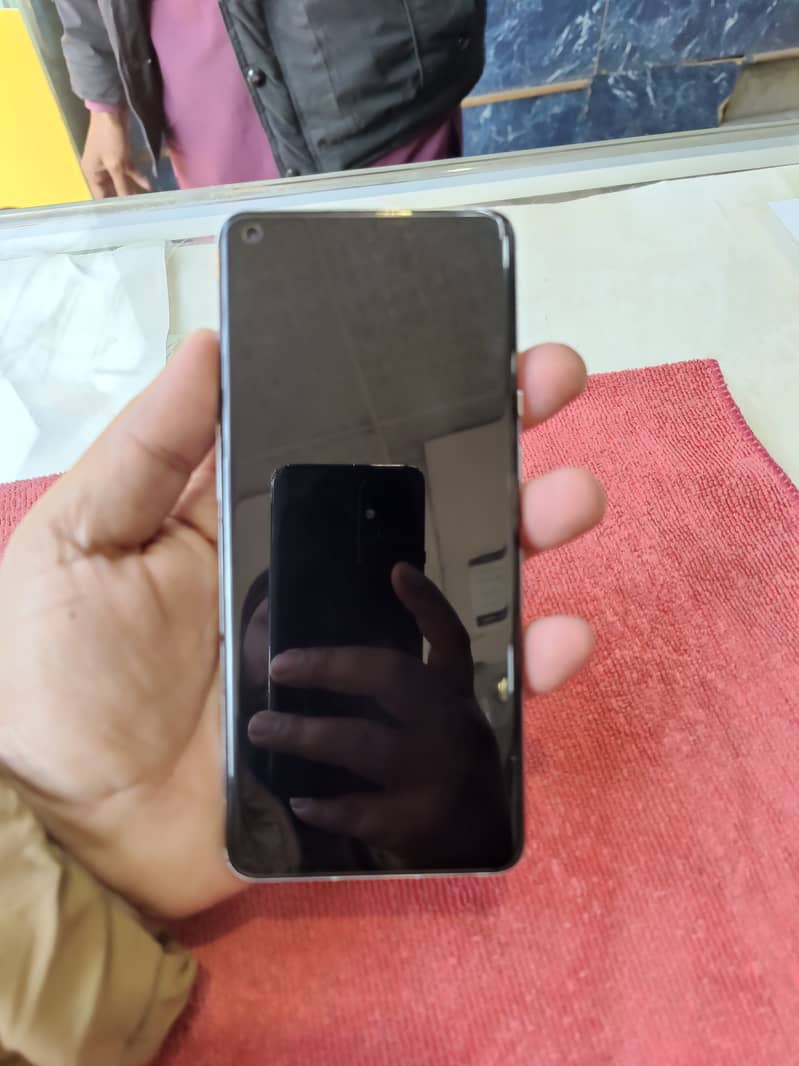 Oneplus 9 pro 12/256 dual sim approved 2