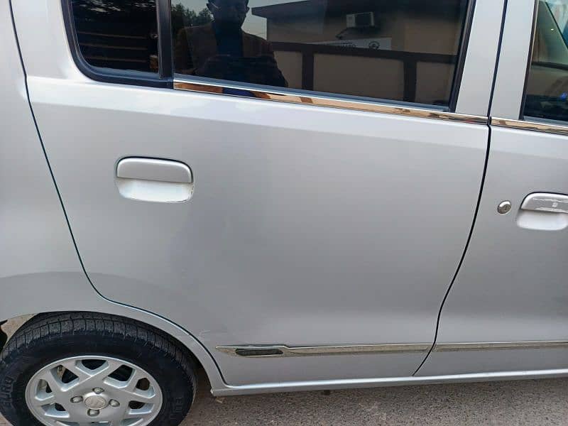 Suzuki Wagon R 2020 9