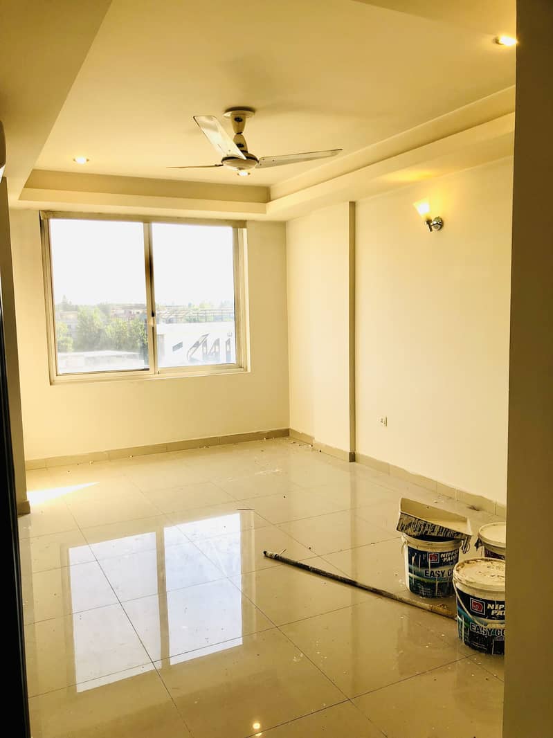 3 Bedrooms Unfurnished Apartment For Rent In Executive Heights F-11 Markaz 8