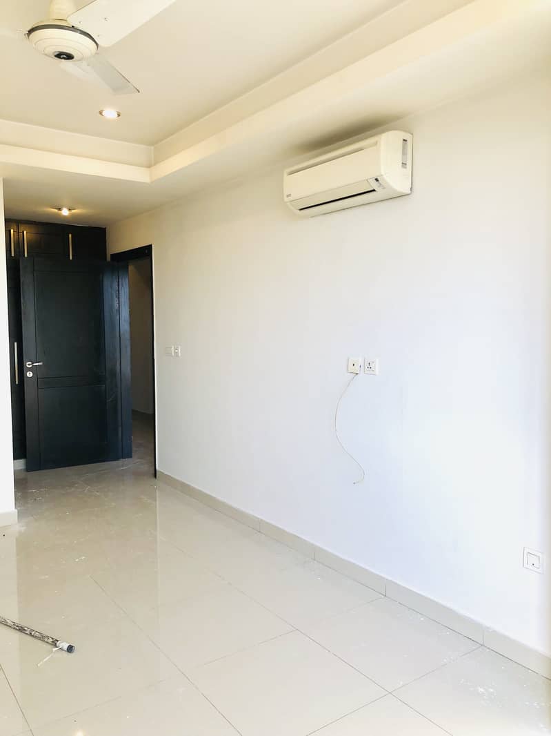 3 Bedrooms Unfurnished Apartment For Rent In Executive Heights F-11 Markaz 16