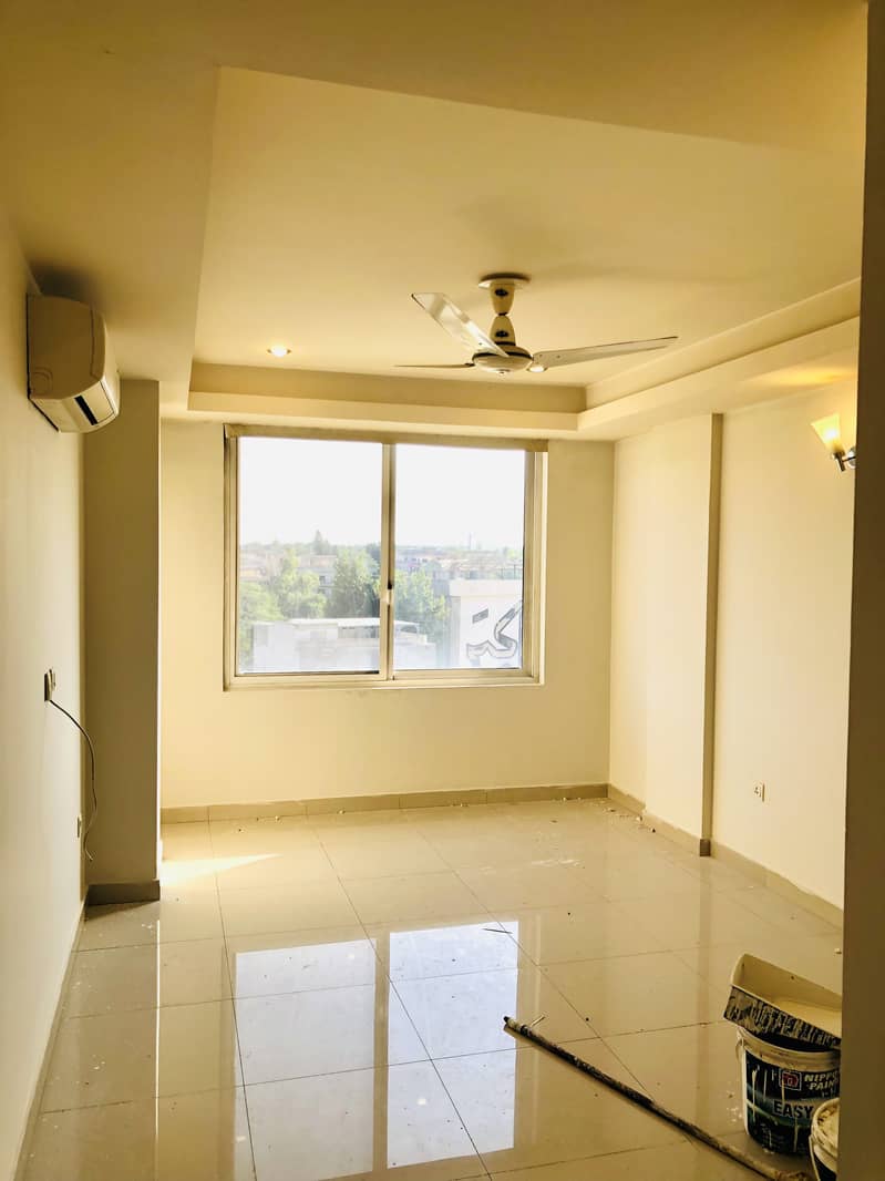 3 Bedrooms Unfurnished Apartment For Rent In Executive Heights F-11 Markaz 19