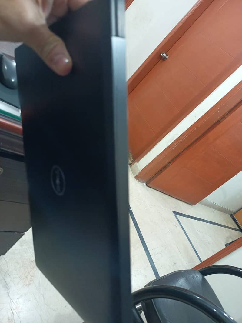 • Dell latitude 7480 touch screen urgently 3