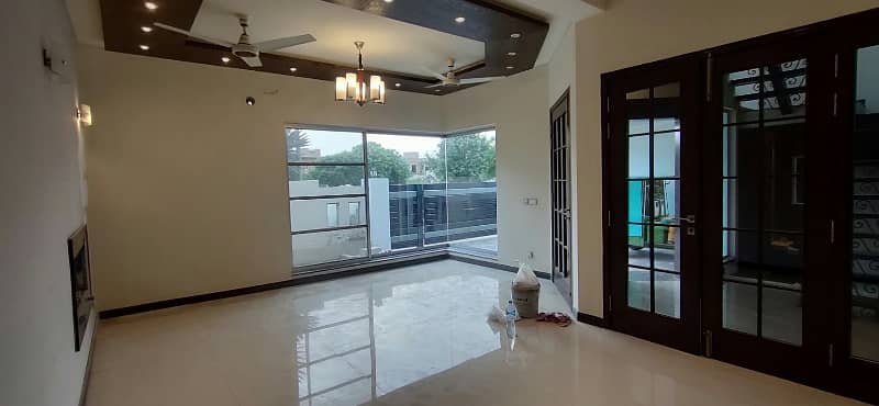 10 Marla Hot Location Brand New Beautiful House Available For Rent in DHA Phase 4, Block KK, Lahore Cantt. 0