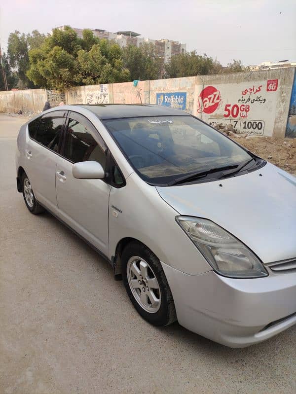 Toyota Prius 2007 / 2012 G Touring 1