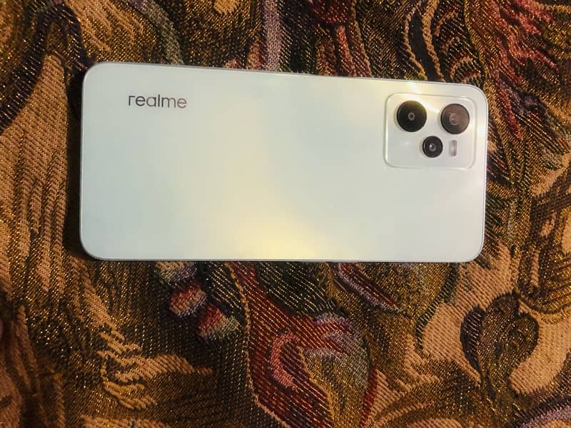 Realme C35 4/128 with box and charger 0