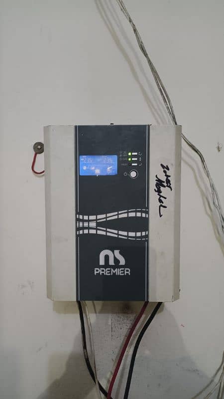 Solar Inverter 1200 w 0