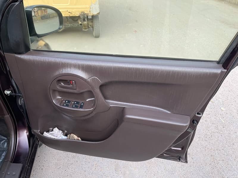 Toyota Passo 2014/15 Sofa Seat Push Start 7