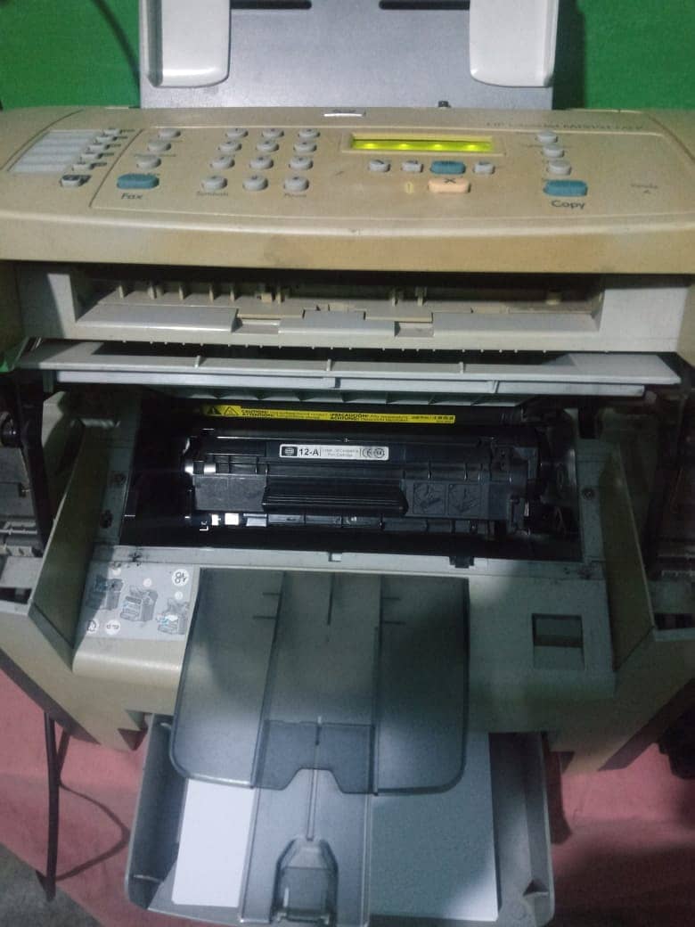 Hp laserjet M1319f MFP 2