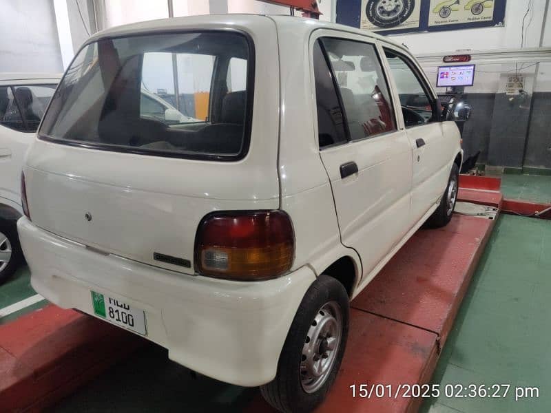 Daihatsu Cuore 2004 1