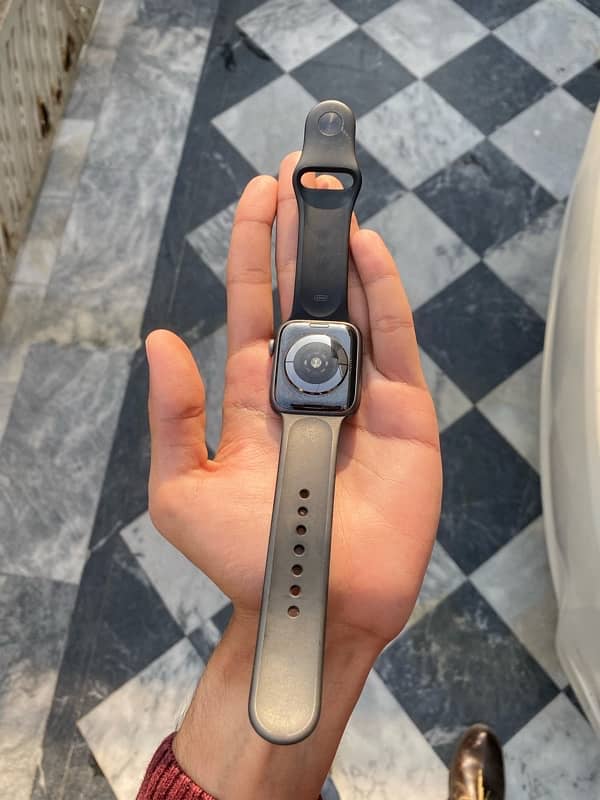 Apple Watch series 4 44mm Nike+ edition 2