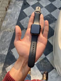 Apple Watch series 4 44mm Nike+ edition