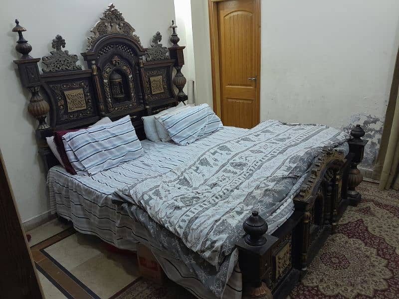 KING SIZE CHANIOTI BED FOR SALE 6