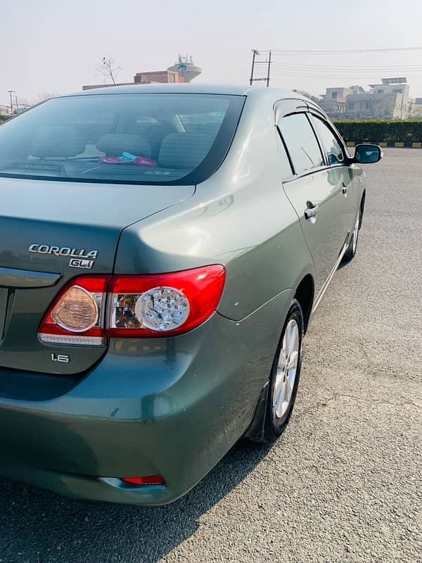 Toyota Corolla GLI 2012 1.6 automatic 4