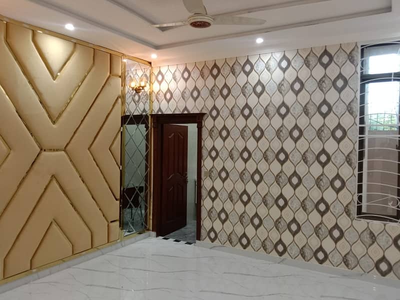 12 Marla House For Sale In Johar Town Phase 2 4