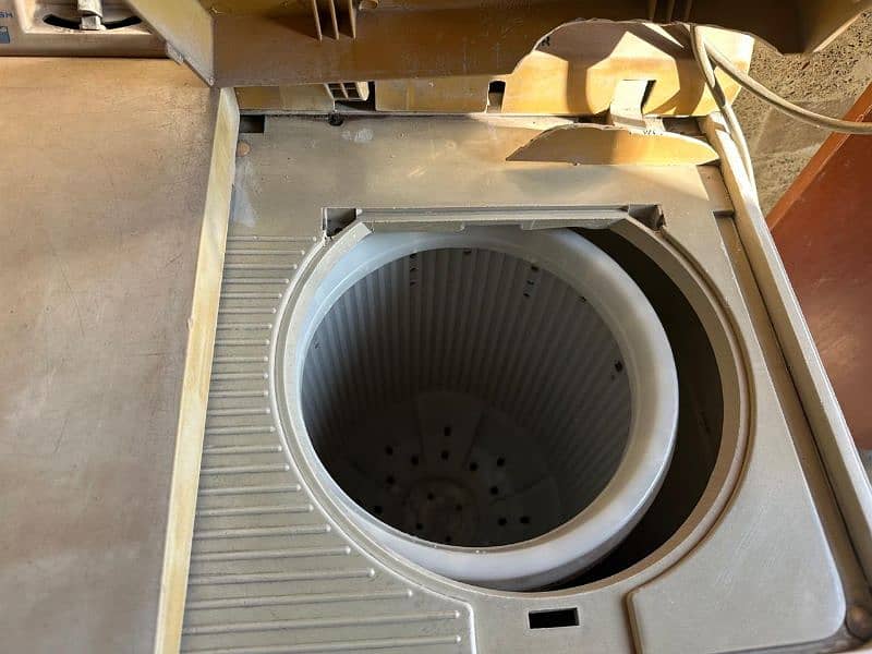 washing Machine Dryer + washer working condition 2