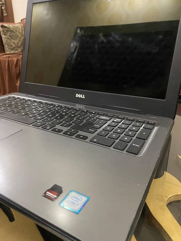 Dell inspiron i7 7 generation 1