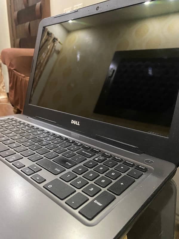 Dell inspiron i7 7 generation 8