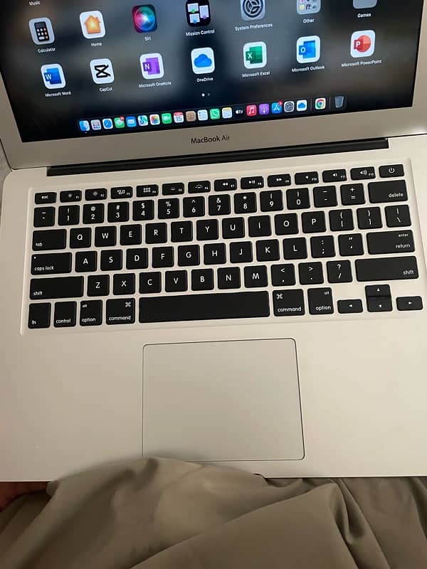 macbook air 2