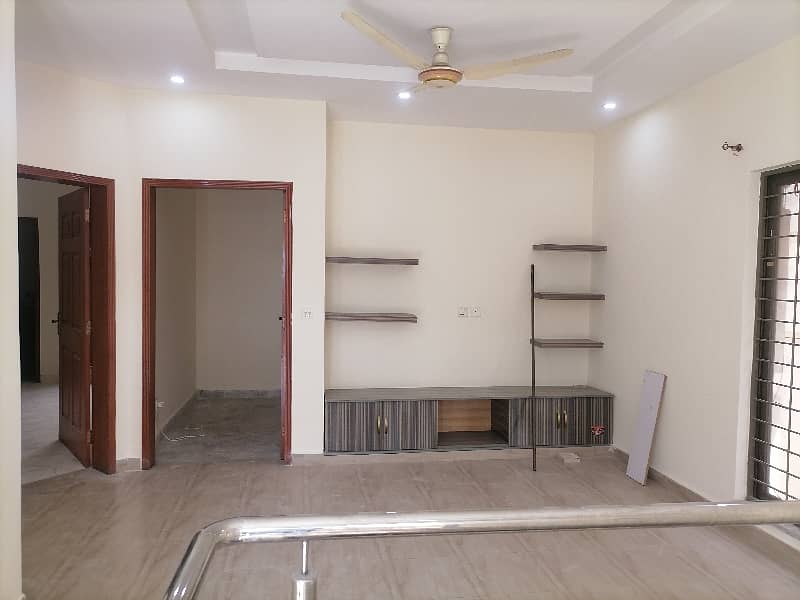 Best Options For House Is Available For rent In DHA Phase 8 - Ex Park View 0