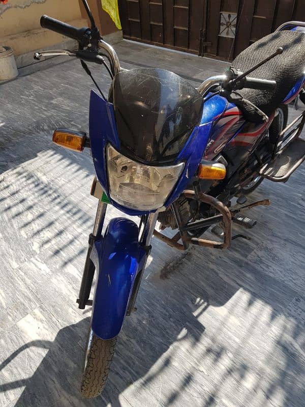 Honda prider CD100 4