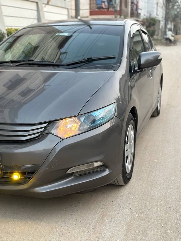 Honda Insight hybrid model 2010 registration 2013 own engine 1st owner 6