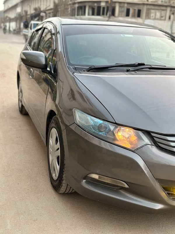 Honda Insight hybrid model 2010 registration 2013 own engine 1st owner 7