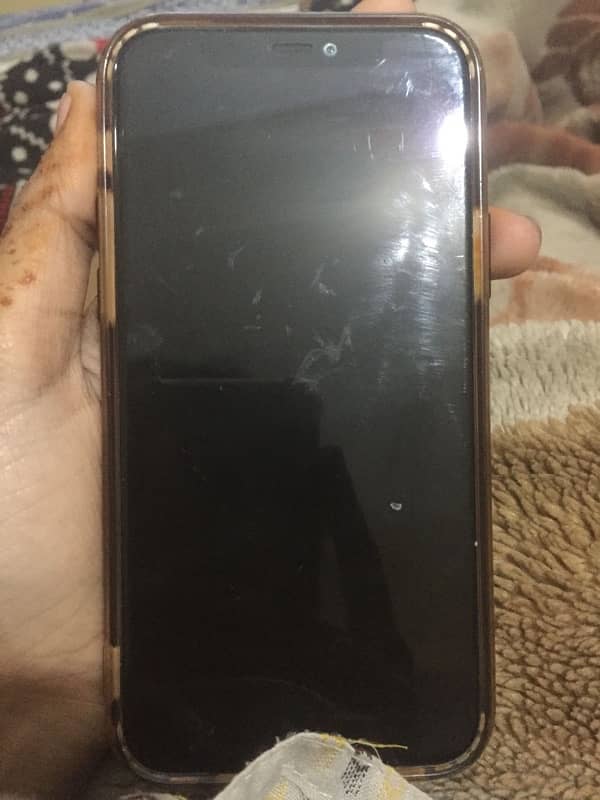 IPhone 11 Pro FU sim working 4