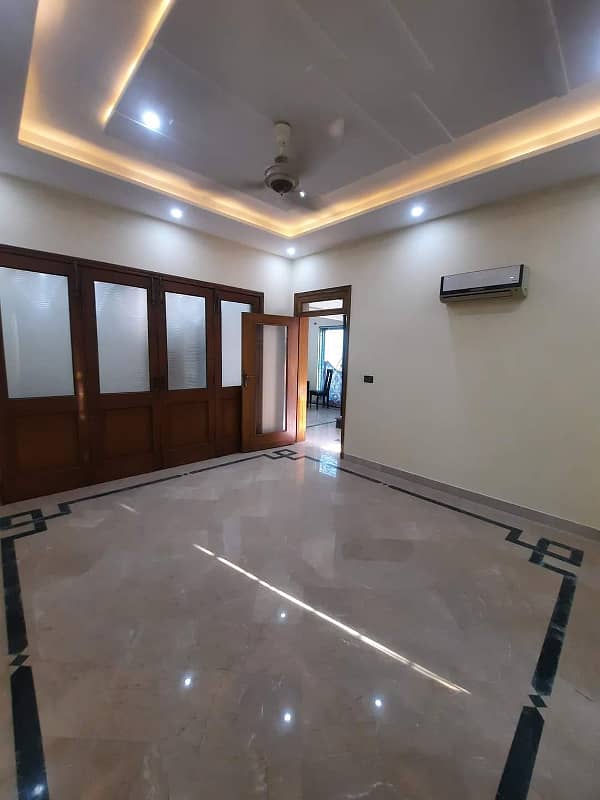 Eight Marla House for Rent in Bahria Town Lahore 12