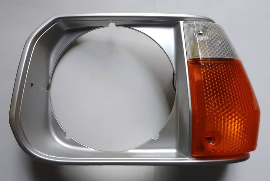 Mazda 323 Familia 1976-80, BUG EYE Bezel With Indicator Light 0