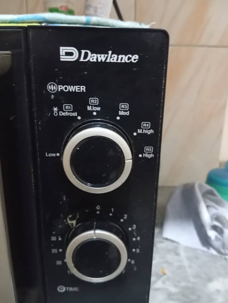 Dawlance DW-374 Black 1