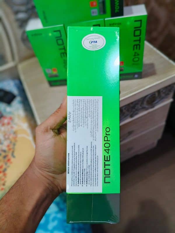 Infinix note 40 pro 12/256 Box pack 1 Year worantyy contct 03452502539 2