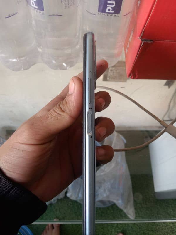 vivo y12s 3gb ram 32gb ram 1