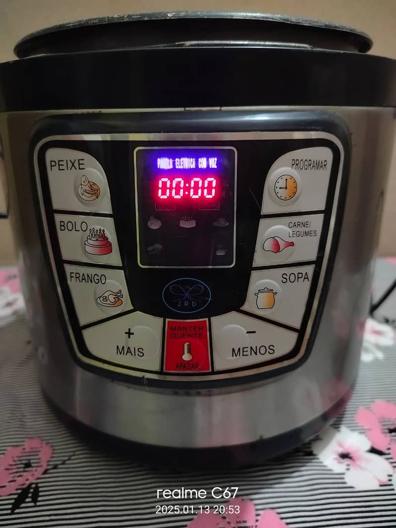 Electric Pressure Cooker "Good Condition" 3