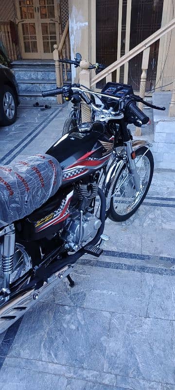 Honda 125 2024 3