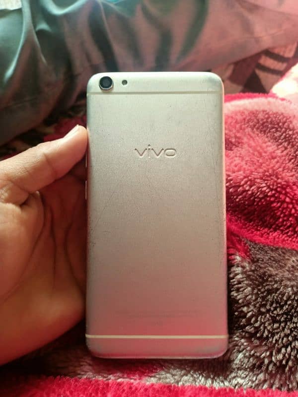 vivo mobile 4 gb ram 128 space 1