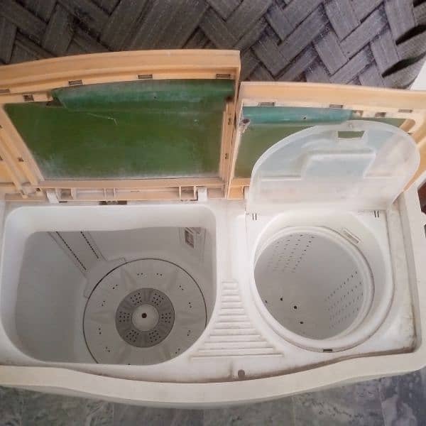 Brand New Condition Kenwood Washing Machine 4