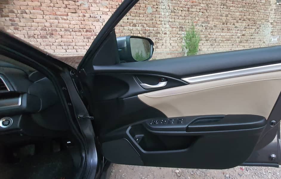 Honda Civic VTi Oriel Prosmatec 2019 11