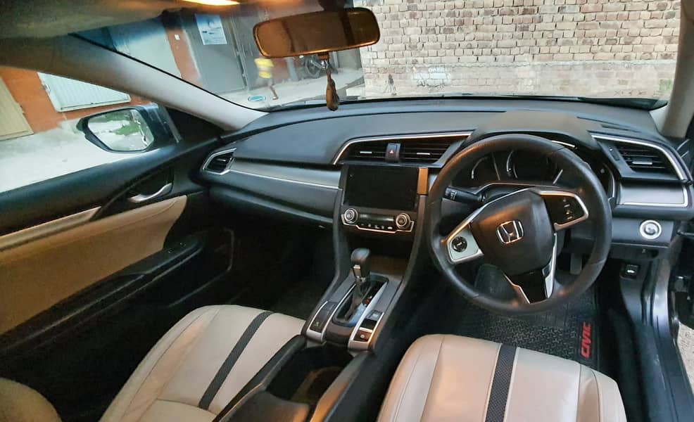 Honda Civic VTi Oriel Prosmatec 2019 13