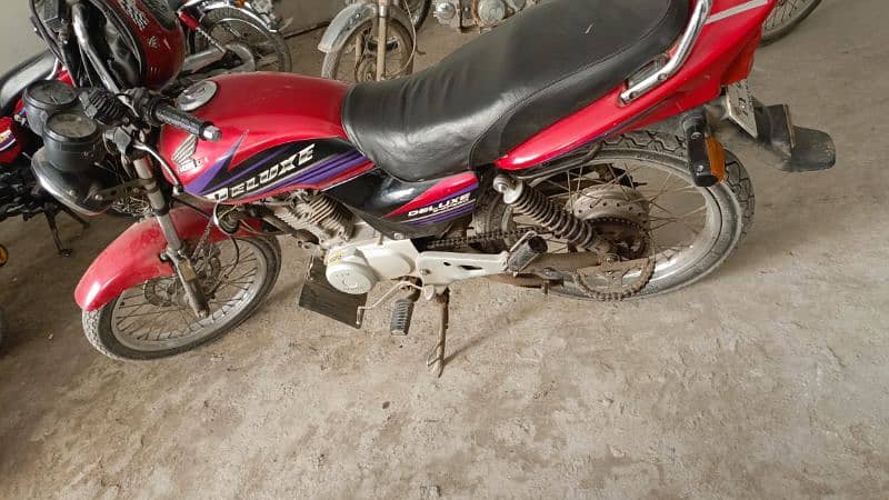 HONDA DELUXE 125 Rs 190000 3