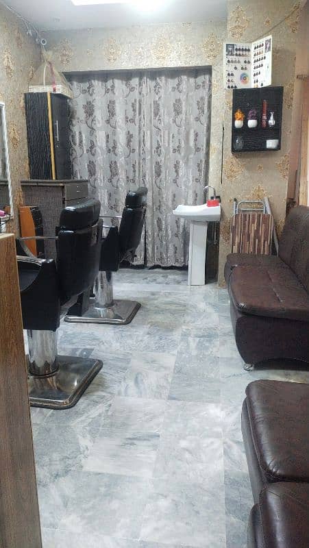 salon for sale 3