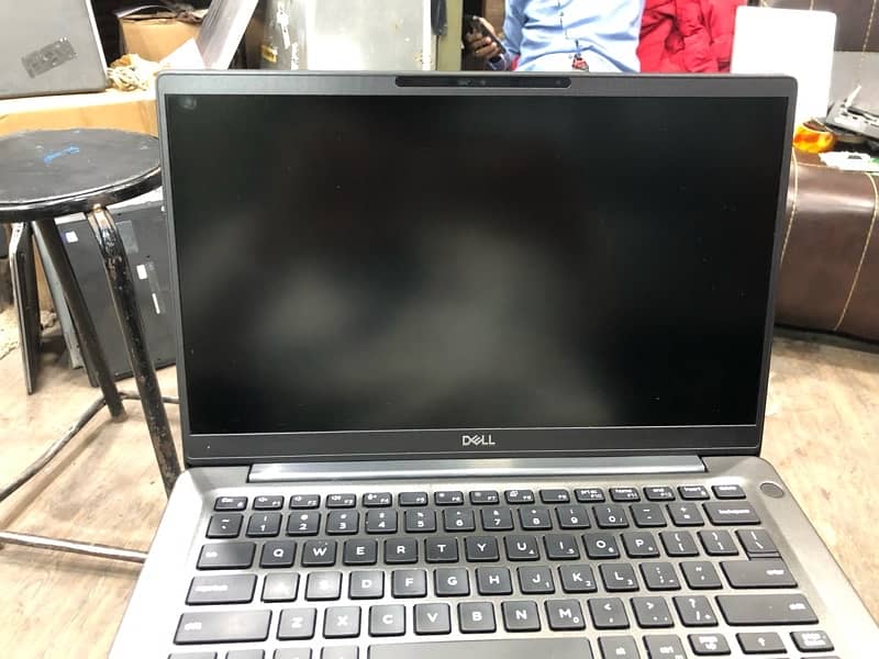 DeLL 7400 3