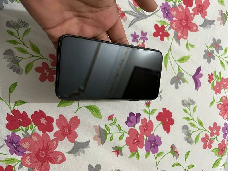 iPhone 11 64GB | Non PTA | JV 0